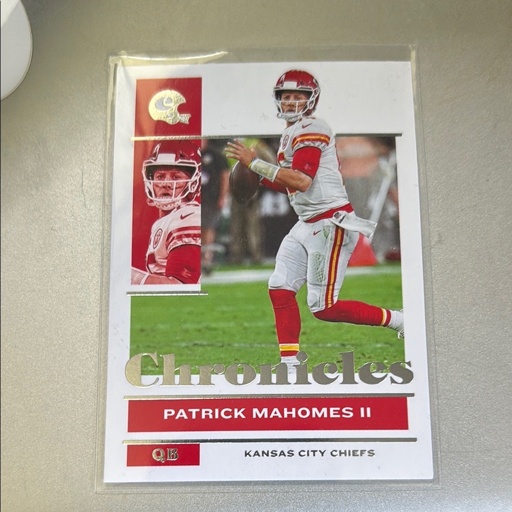 Chronicles Patrick Mahomes II Trading Card